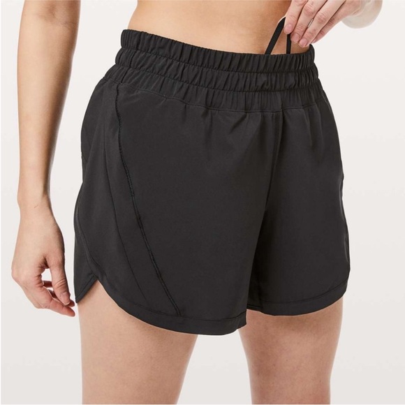 Lululemon sz 4 Track That MR Shorts 5” Lined Black - Picture 3 of 6